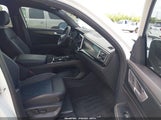 Volkswagen Atlas Cross Sport 2.0T Sel Premium R-Line 1V2FE2CAXRC232496 photo
