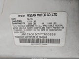 Nissan Maxima Gle/Gxe/Se JN1CA31D7YT700656 снимка