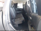 Toyota Tundra Sr5 5.7L V8 5TFTY5F10JX010152 снимка