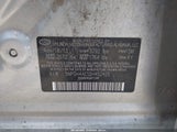 Hyundai Elantra Limited 5NPDH4AE5DH452420 снимка