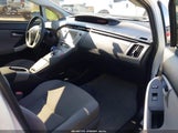 Toyota Prius Two JTDKN3DU6F1914362 снимка