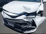 Toyota Camry Le 4T1R11AK7NU647226 fotografie