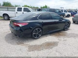 TOYOTA CAMRY XSE 4T1B61HK3JU084940 fotografie