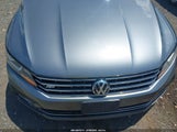 Volkswagen Passat 1.8T R-Line 1VWAT7A34GC065730 photo