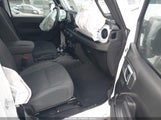 Jeep Wrangler 4-Door Sport 4X4 1C4PJXDN6SW511349 fotografie