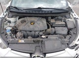 HYUNDAI ELANTRA SE 5NPDH4AE4GH713816 снимка
