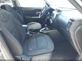 KIA SOUL KNDJN2A25H7490990 снимка