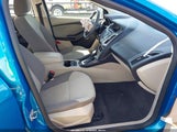 FORD FOCUS SE 1FADP3F22EL269085 photo