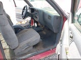 Chevrolet S-10 Ls Fleetside 1GCCS19X1V8119990 снимка