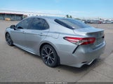 Toyota Camry Se 4T1B11HK3JU650383 fotografie