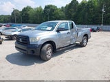 Toyota Tundra Grade 4.6L V8 5TFUM5F1XBX024206 снимка