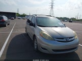 TOYOTA SIENNA LE 5TDZA23C26S508837 снимка