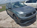 Volkswagen Tiguan 2.0T Se R-Line Black 3VVCB7AX2NM041747 снимка