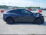 Tesla Model Y Performance Dual Motor All-Wheel Drive 7SAYGDEF1SF309146 fotografie