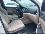 HYUNDAI TUCSON SE KM8J23A48GU154133 снимка