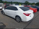 Toyota Corolla Le 5YFBURHE0FP272841 fotografie