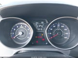 HYUNDAI ELANTRA SE 5NPDH4AE5FH565917 снимка