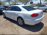 Volkswagen Passat 2.5L Se 1VWBP7A33DC029290 photo
