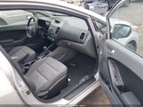 KIA FORTE LX 3KPFK4A72HE047914 снимка
