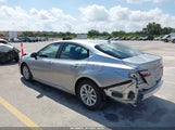 Toyota Camry Le 4T1DAACK1SU608053 снимка
