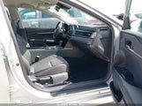 Toyota Camry Le 4T1DAACK1SU608053 снимка