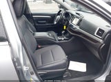 Toyota Highlander Le Plus 5TDBZRFH1JS894086 снимка