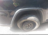 JEEP GRAND CHEROKEE LAREDO 1C4RJFAG6DC631357 снимка