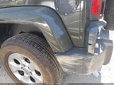 Jeep Wrangler Unlimited Sahara 1C4BJWEG9FL771353 fotografie