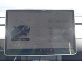 Tesla Model Y Long Range Dual Motor All-Wheel Drive 7SAYGDEEXNF554846 снимка