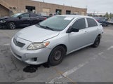 TOYOTA COROLLA LE JTDBL40EX99043529 снимка
