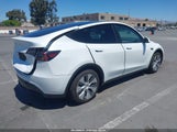 TESLA MODEL Y LONG RANGE DUAL MOTOR ALL-WHEEL DRIVE 5YJYGDEE5MF207050 fotografie
