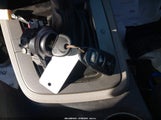 HYUNDAI ELANTRA SE 5NPD84LF0HH187630 снимка