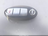 NISSAN ROGUE SV JN8AS5MV8BW252164 снимка