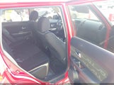 Kia Soul + KNDJT2A62C7423913 fotografie
