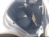 TOYOTA COROLLA S 2T1BU4EE3AC447745 снимка
