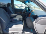 TOYOTA SIENNA XLE 5TDZA22C26S413129 снимка