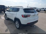 Jeep Compass Latitude 4X4 3C4NJDBN1ST517039 снимка