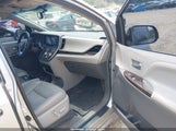 Toyota Sienna Xle 7 Passenger 5TDDZ3DC4HS156256 снимка