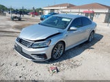 Volkswagen Passat 2.0T R-Line/2.0T S 1VWAA7A38JC005530 fotografie