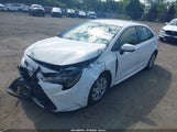 Toyota Corolla Le JTDEPRAE5LJ058524 снимка