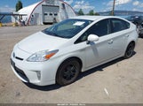 Toyota Prius Two JTDKN3DU7F1913690 снимка