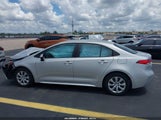 Toyota Corolla Le 5YFEPMAE7NP308492 снимка