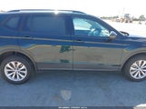 VOLKSWAGEN TIGUAN 2.0T S 3VV1B7AX1JM165641 fotografie