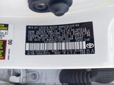 Toyota Corolla Le 5YFBURHE7JP788980 снимка