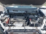 TOYOTA RAV4 XLE JTMRFREV0HJ711556 снимка