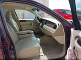 LINCOLN TOWN CAR SIGNATURE 1LNHM81V97Y607974 photo