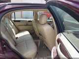 LINCOLN TOWN CAR SIGNATURE 1LNHM81V97Y607974 photo