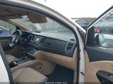 KIA SEDONA EX KNDMC5C17F6056047 снимка