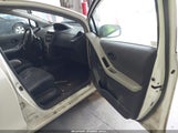 TOYOTA YARIS JTDKT903495250713 photo