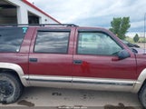 Chevrolet Suburban 1GNFK16R6WJ355393 снимка